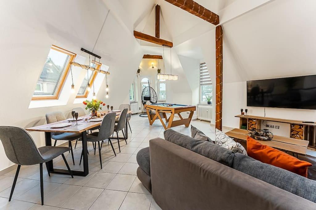 Loft Mit Billard-Tisch Und Ps4 Apartamento Wuppertal Exterior foto