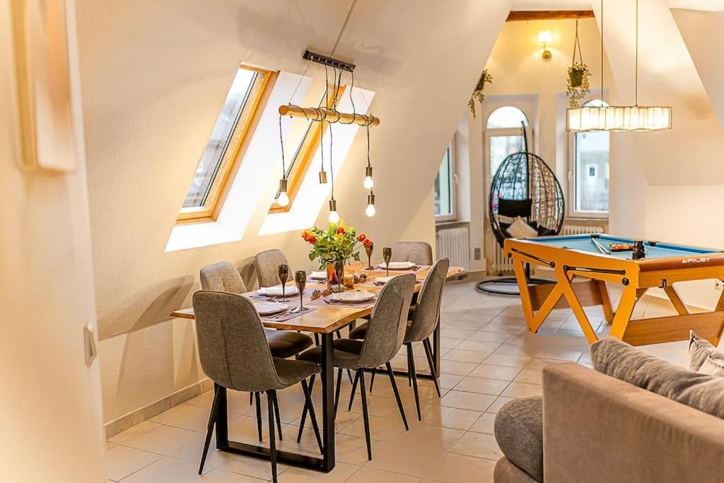 Loft Mit Billard-Tisch Und Ps4 Apartamento Wuppertal Exterior foto